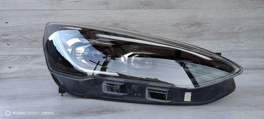 Фар за Ford Focus Full LED / Фар Форд Фокус Фул Лед