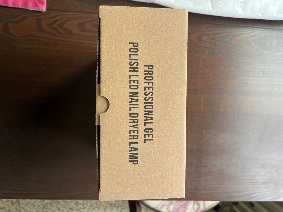 UV лампа за нокти 150W