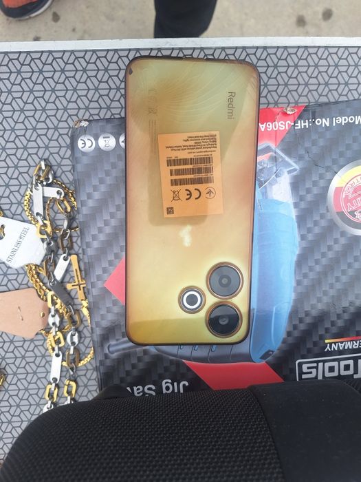 Telefoane Nokia   ,,,Aeg   ,   Redmi 13 Pro+ și un samsung S24ultra