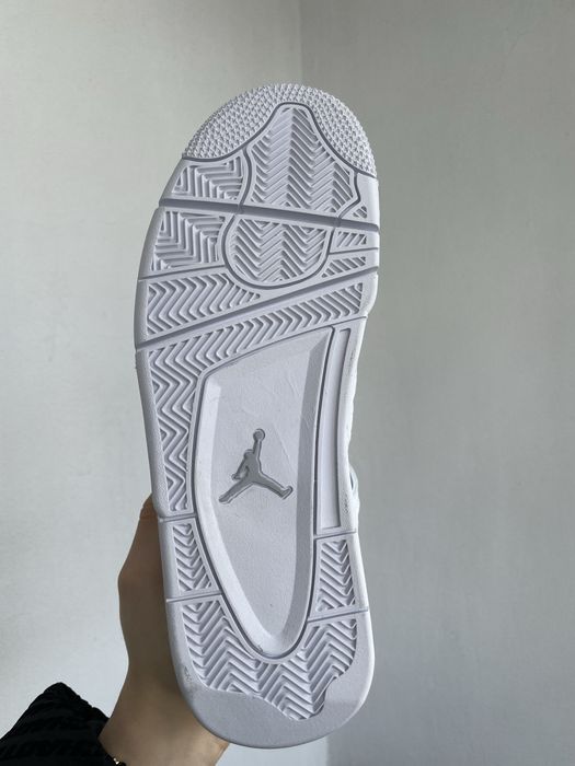 Jordan 4 Pure Money