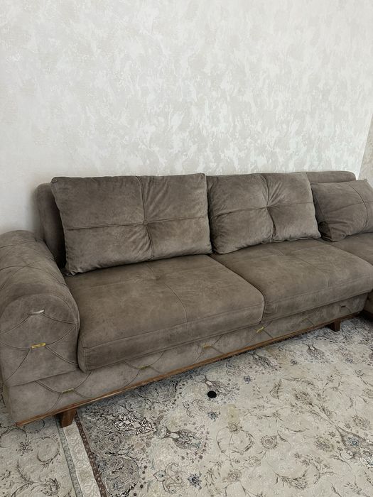 Продаем диван в хорошем состоянии