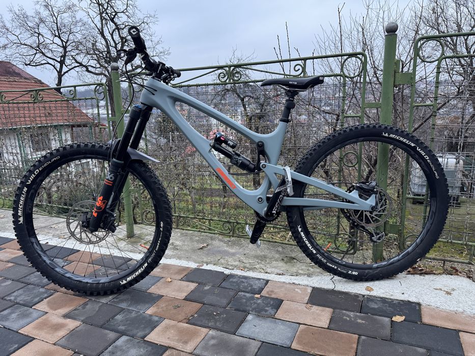 Vand bicicleta enduro diamondback mission 2 carbon