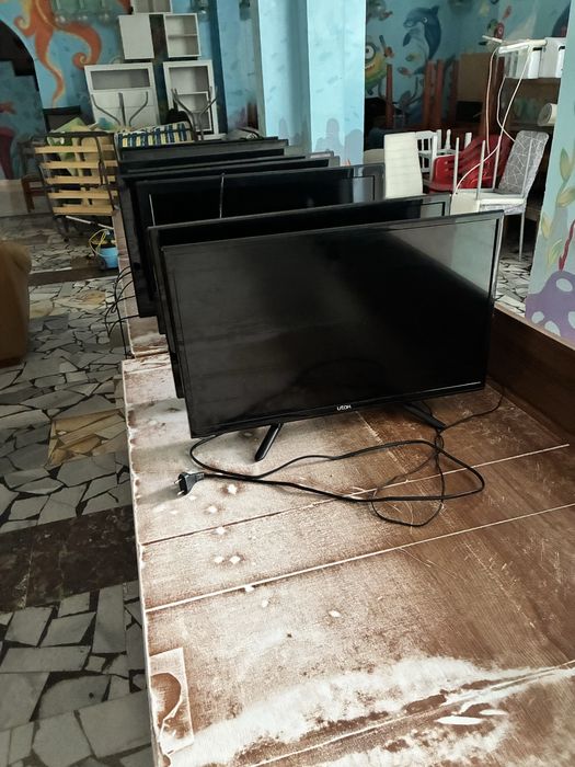 Телевизори 24 инча