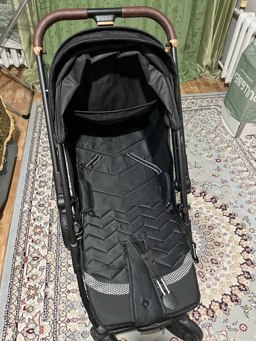 Продам детскую коляску