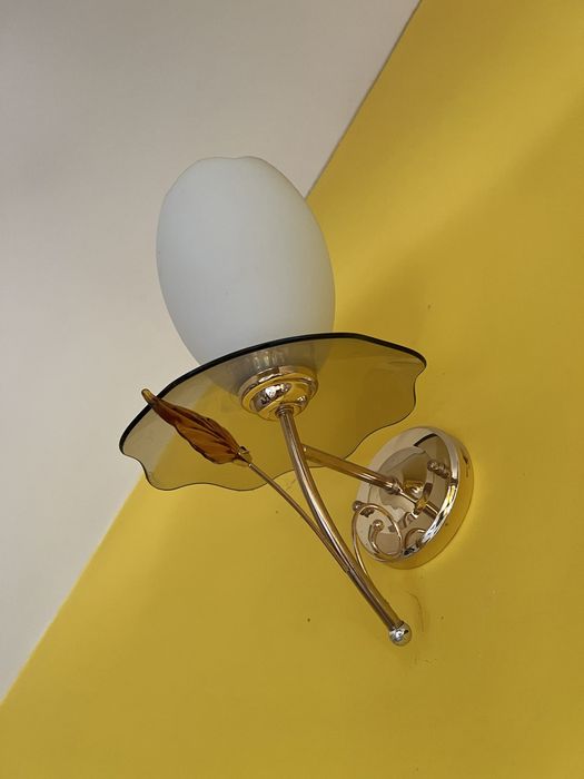 2 candelabre plus 2 aplici