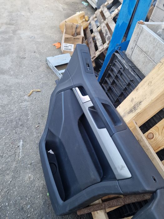 Tapiterie fata usa interioara panou vw t6 multivan caravelle transport