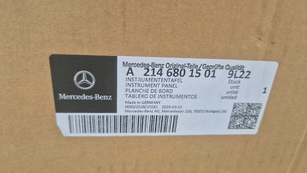 Арматурно Табло заMercedes E -class W214 A2146801501 Чисто Ново.