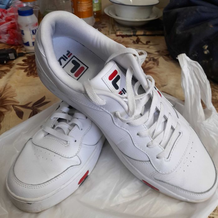 Оригинални маратонки Fila 44