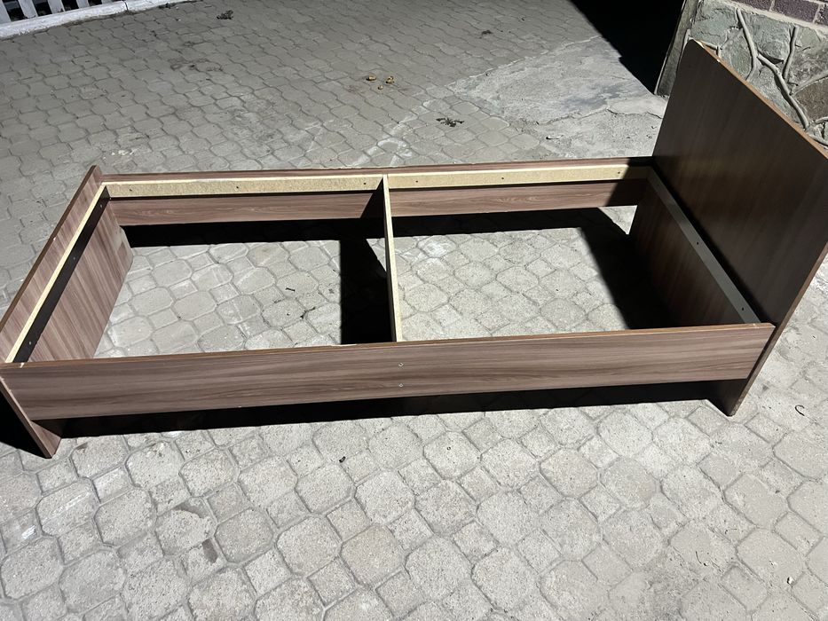 Кровати односпальные 2 шт