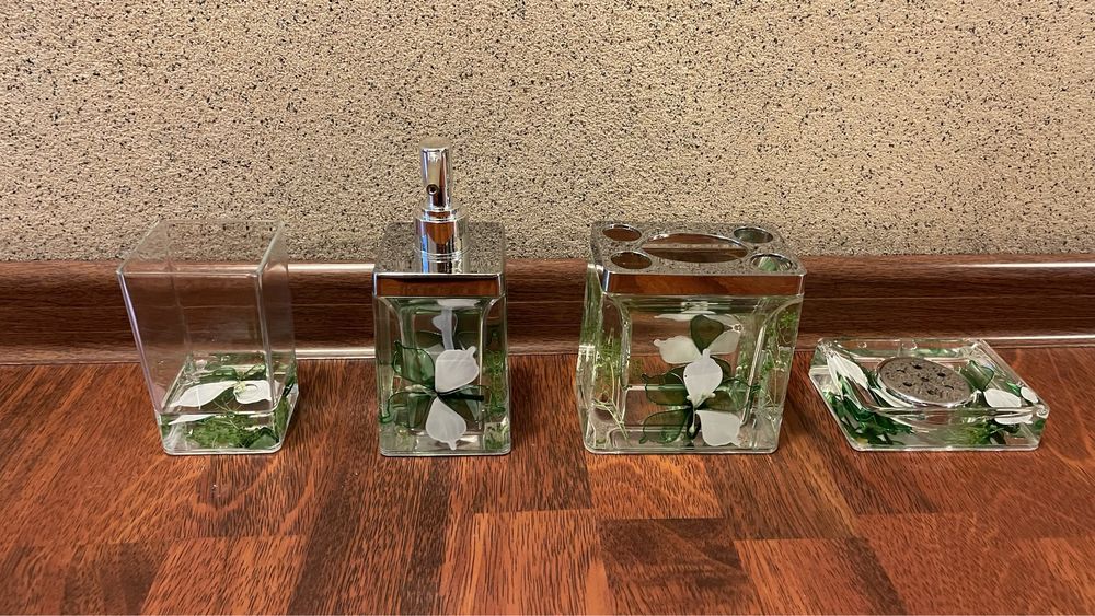 Набор для ванной комнаты