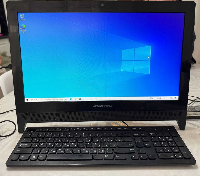 Продам моноблок Lenovo (Intel Pentium / 4GB RAM / 1TB HDD