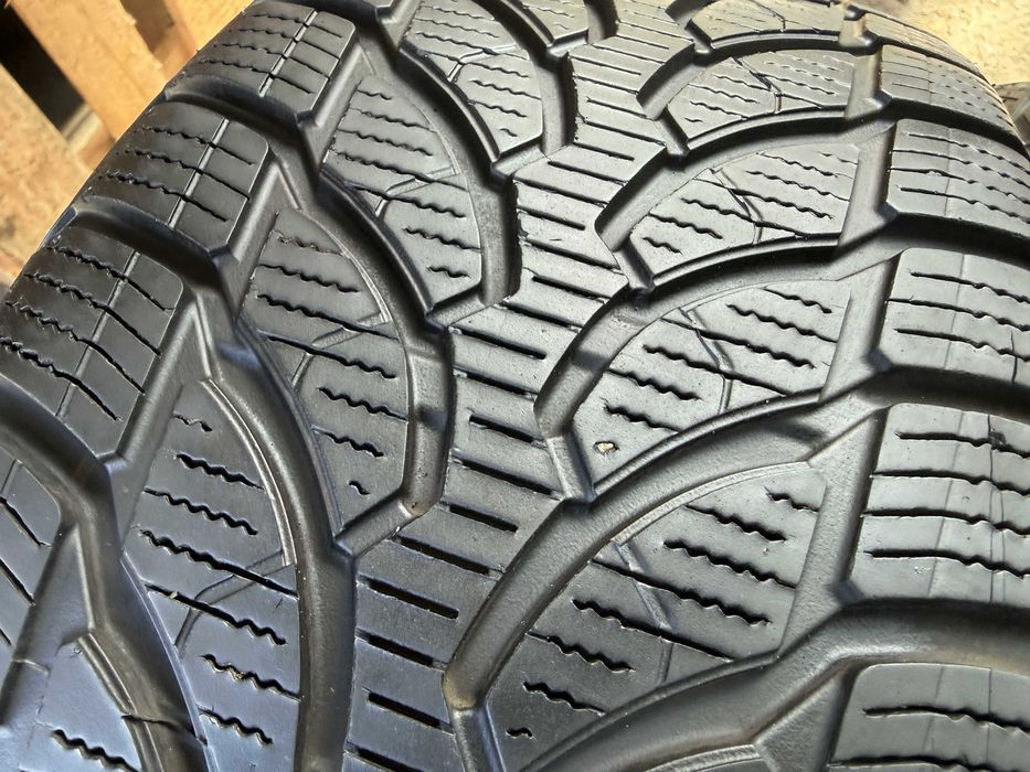 4x Anvelope Iarna 205/60 R16 M+S - Bridgestone Blizzak LM32 MO