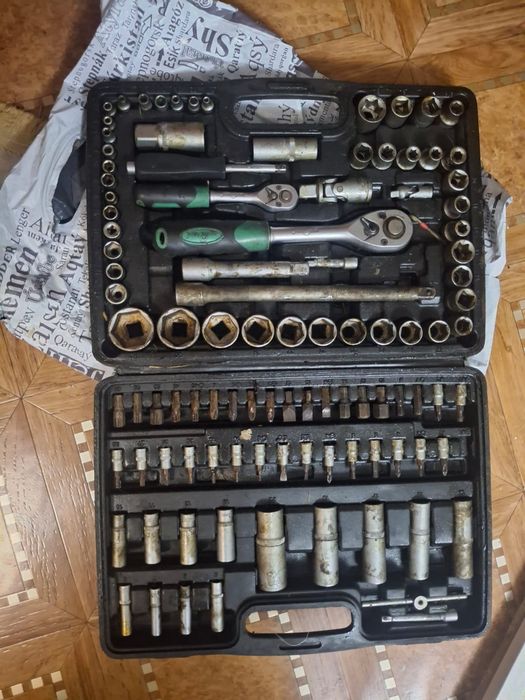 Инструменты для машин