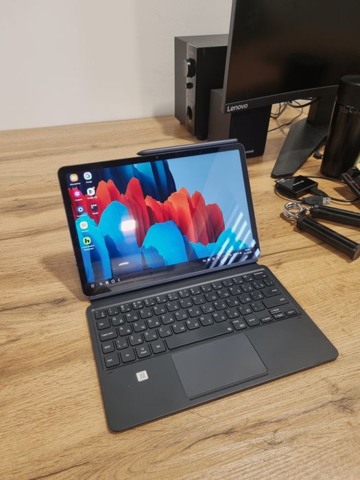 Samsung Tab S7 в идеальном состоянии + Книжка клавиатура