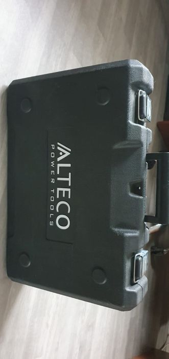 Перфоратор Alteco
Тип патрона: SDS-Plus