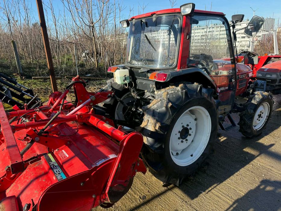 Трактор YANMAR AF330