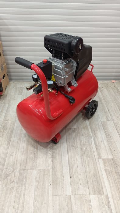 Воздушный компрессор. Компрессор. Масляной компрессор.