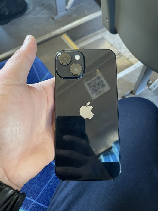 Iphone 14 128gb каропка есть