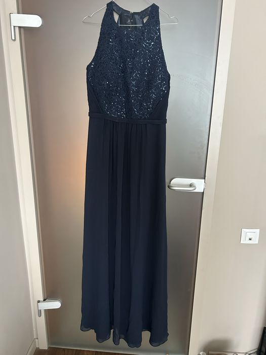 Официални рокли разпродажба