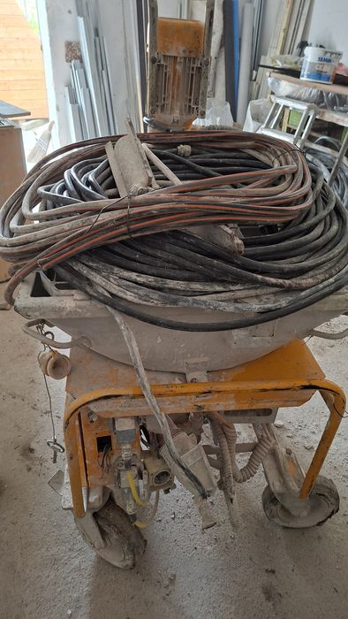 Машина за мазилка