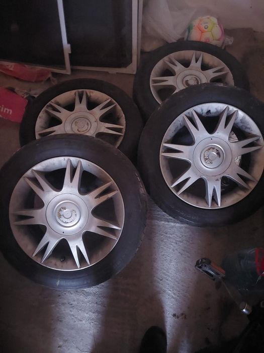 Vând jante aluminiu Seat ibiza