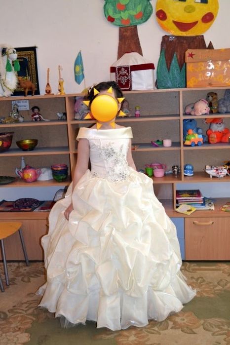 Продам бальное платье