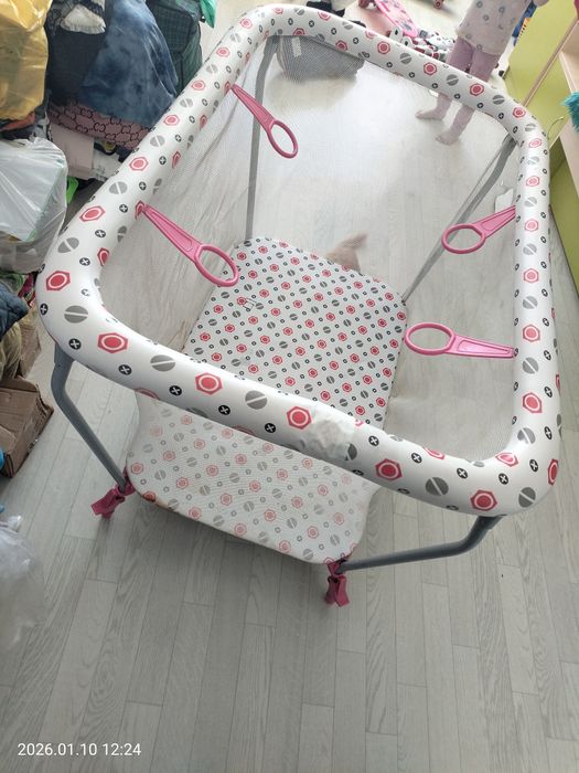 Продам манеж детский