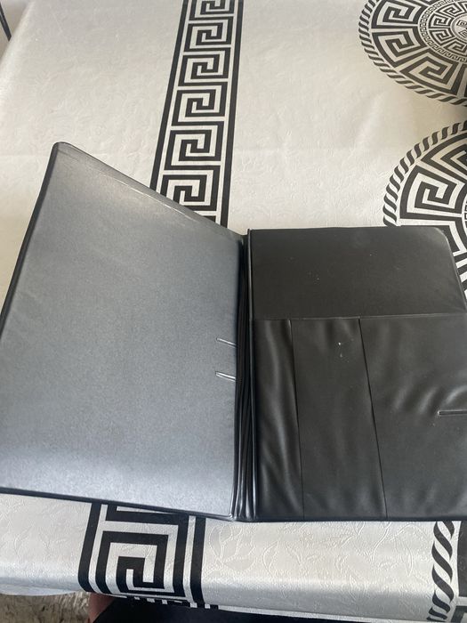 Калъф за документи на Пежо