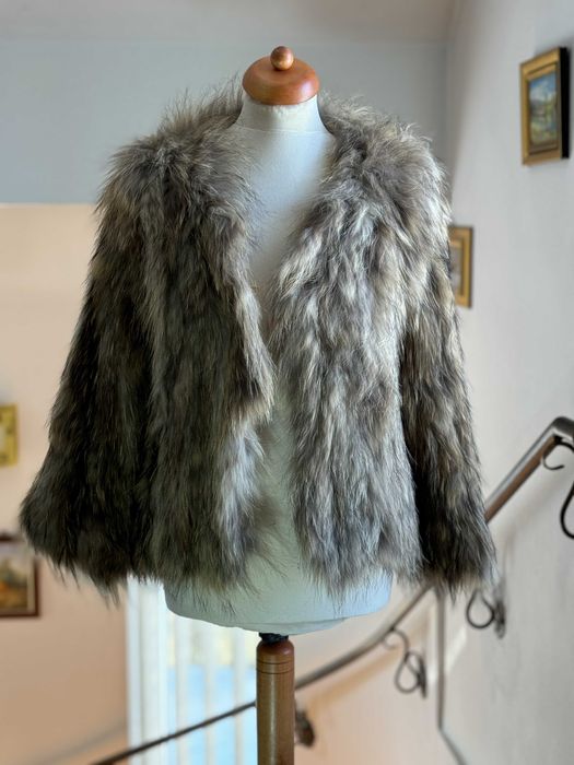 Haină scurtă de dama din blană naturală de raton