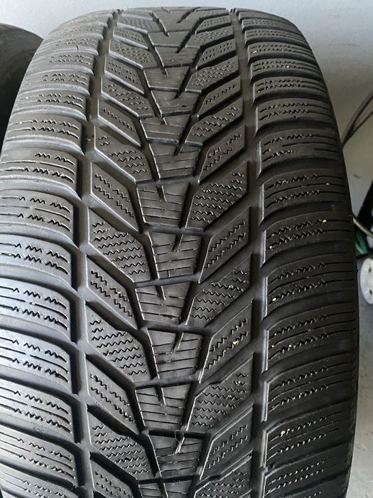 Set 2 anvelope iarna 285/45R21 Hankook I*Cept Evo 3 113W