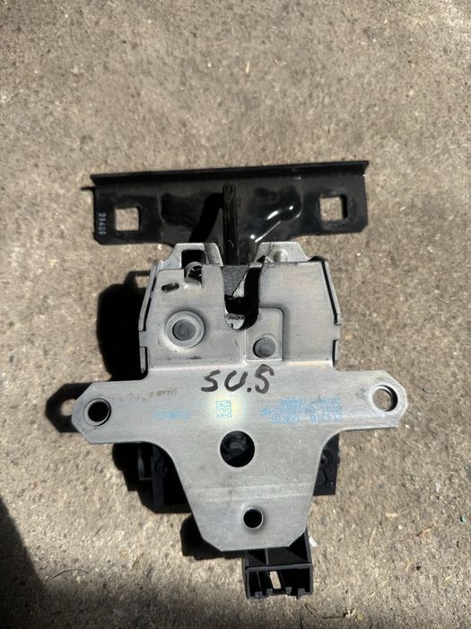 broasca/motoras stergator luneta ford kuga 2008-2012