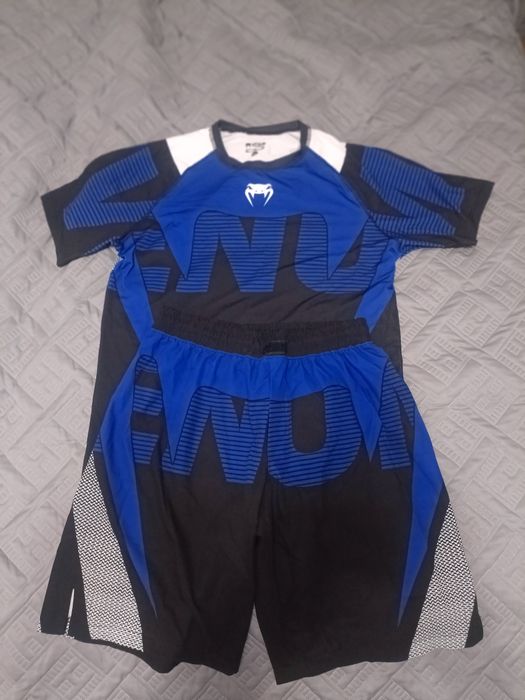 Продам комплект тренировочную сумку