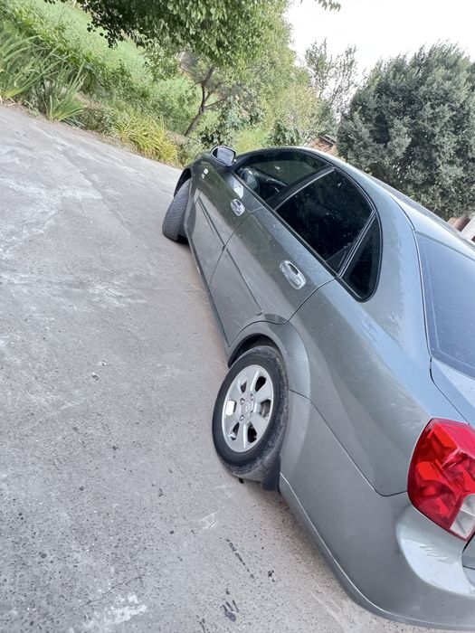 Lacetti 1.6 at yurishlari chotki