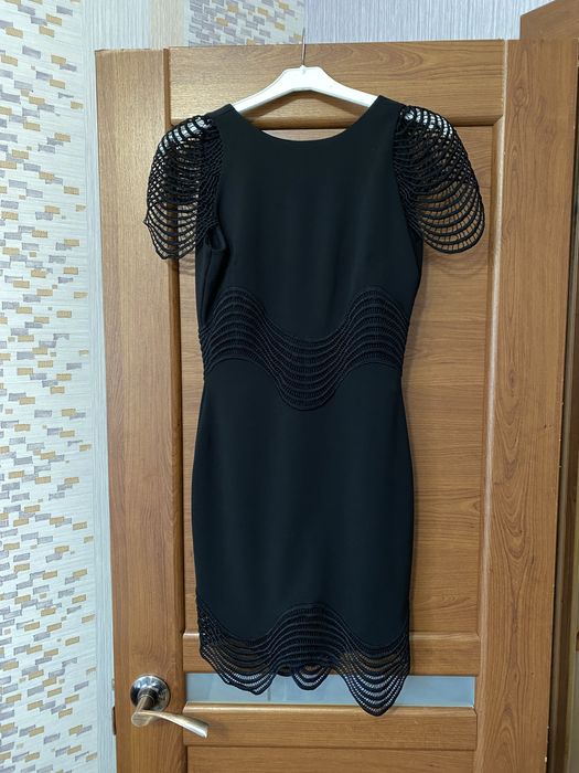 Продам шикарные Платья