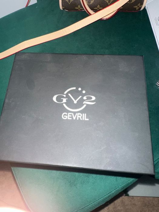 Часы GV2 gevrill