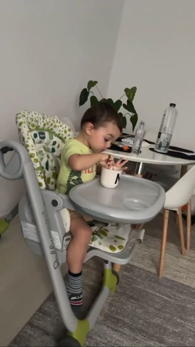 Scaun pentru bebe chicho