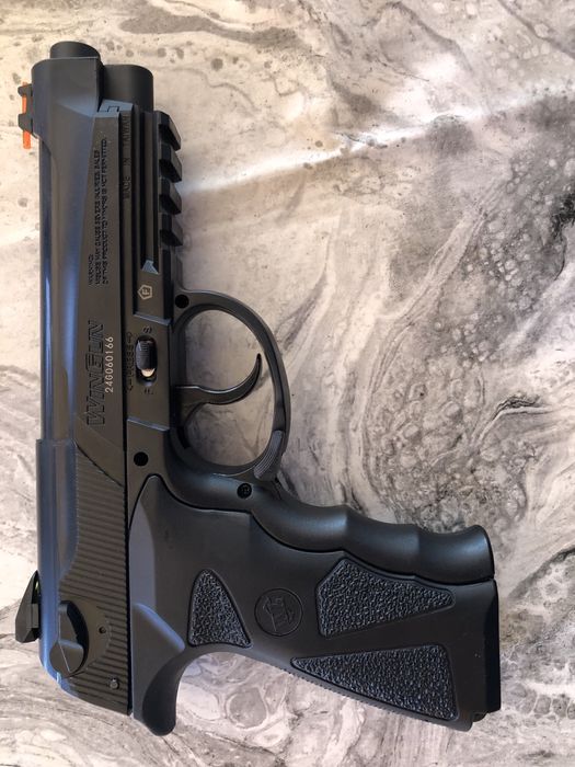 PISTOL Beretta modificat, 5,5J NOU,Buzau