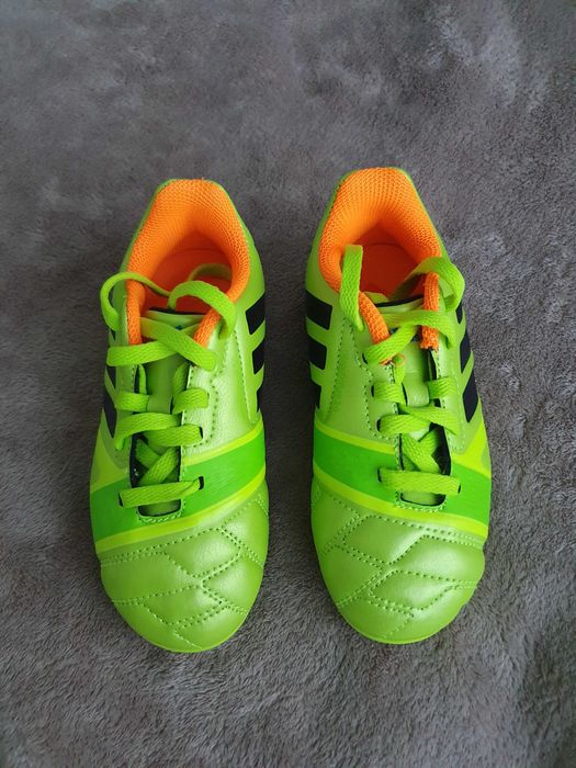 Ghete fotbal noi Adidas 28