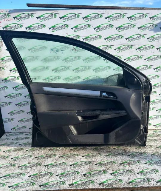 Usa stanga fata Opel Astra 2004 1.7 CDTI MT (80 hp)