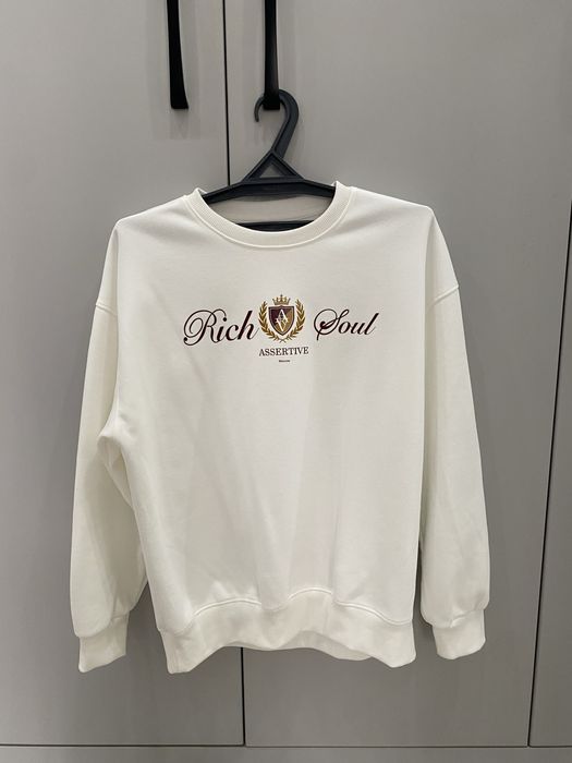 Белый свитшот oversize