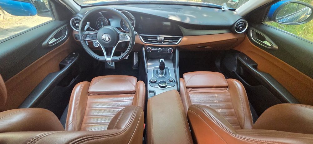 Alfa Romeo Giulia Veloce Avariat Ușor Q4 AWD  280 CP Full Option