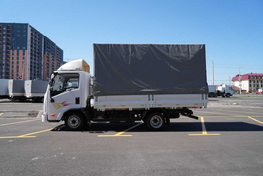 Tentli bortli yuk mashinasi FAW Tiger VR