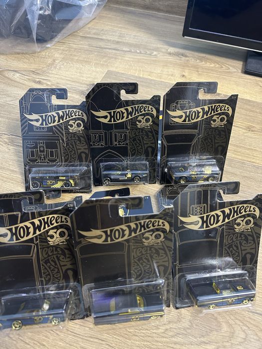 Hot wheels много модели