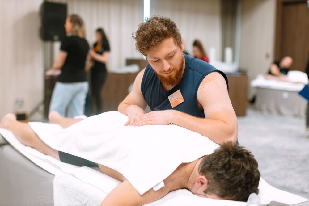 Masaj relaxare ,decontracturant-muscular,anticelulitic,sportiv.