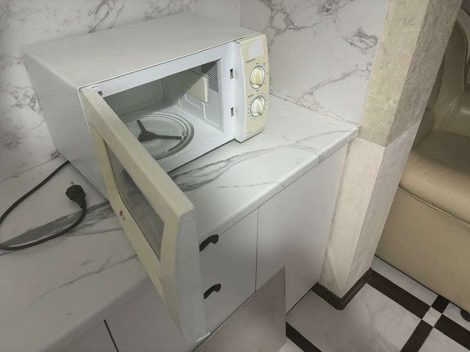 Стол раздвижной Астана Валиханова