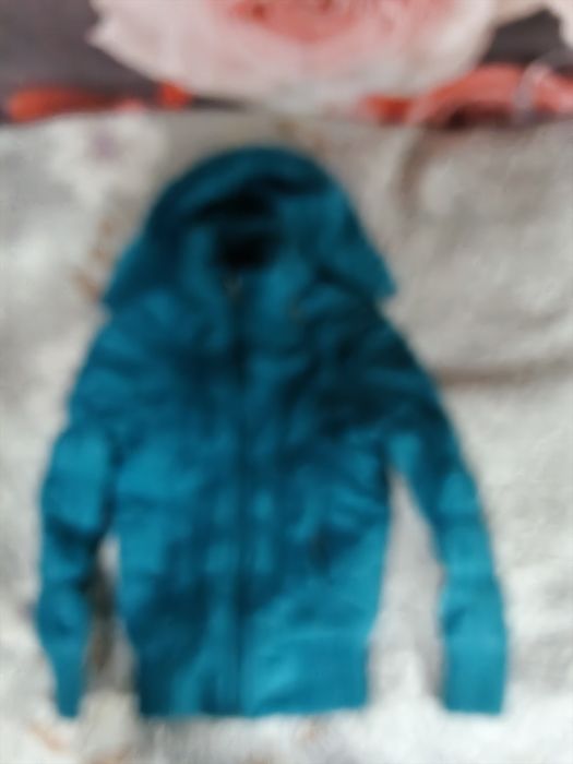 Куртки демисезонные.