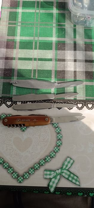 Продавам стари джобни ножчета