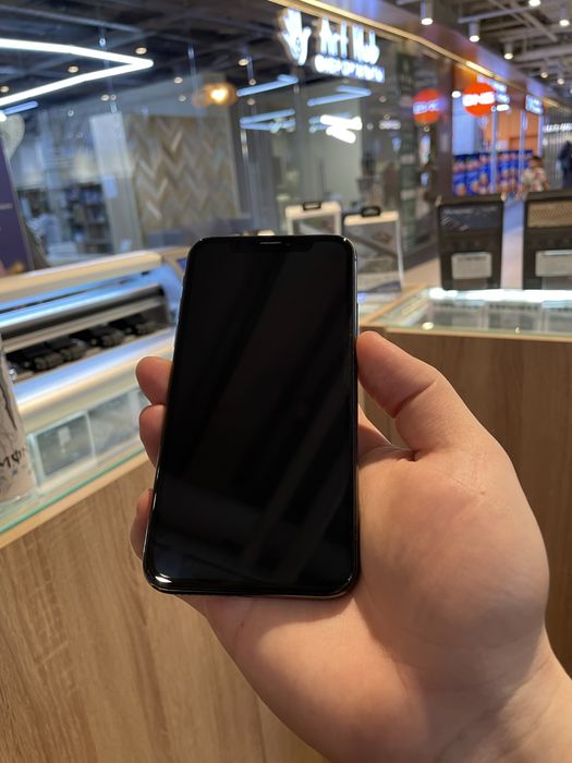 Iphone X 64GB в отличном состоянии