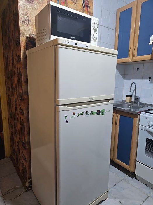 Холодильник б/у stinol