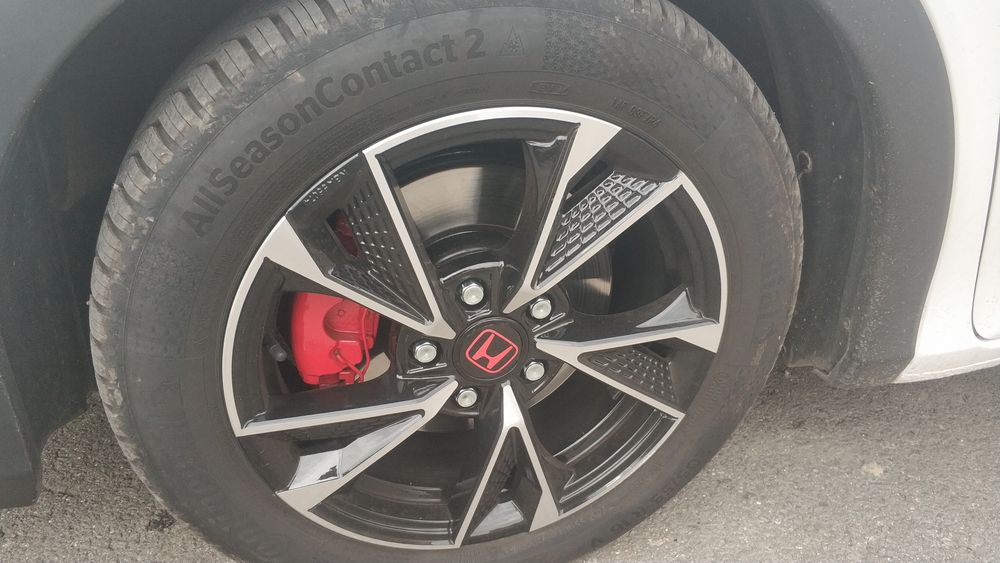 Jante/roți R16 5x114.3 Continental AllSeason Contact 2 205/55/16